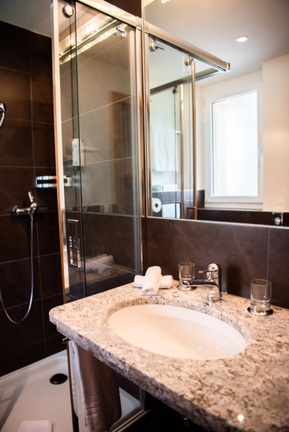 Spotless tiled bathroom